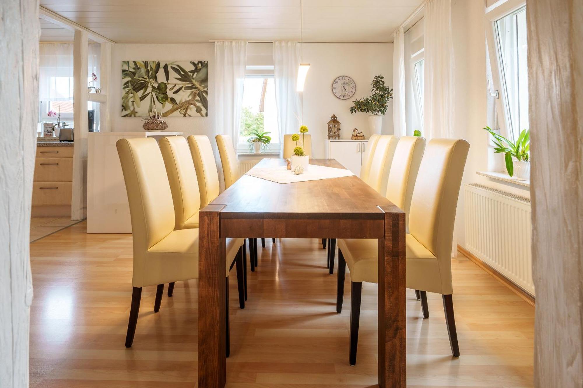Wilhelm Appartements 100Qm Im Zentrum Brackenheim Naehe Tripsdrill Bagian luar foto